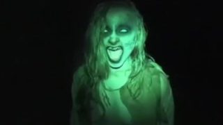 หนังโป๊แปลกๆ ซอมบี้หิวควยแย่งกันดูดควยอย่างหื่นกระหายxxxxxx โดนกระแทกเย็ดแรงรัวไม่ยั้งจนหีเปื่อย