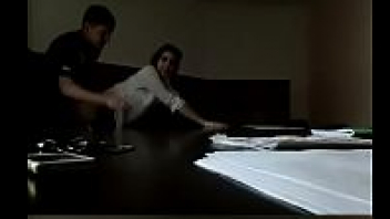 คลิปหลุดแอบถ่าย เย็ดสดเลขาสาว บอสเงี่ยนจัด เด้าหีท่าหมาในห้องประชุม ยืนเลียตูดแล้วเอาควยเสียบหี เด้ามันๆก่อนเลิกงาน - heovl.dog