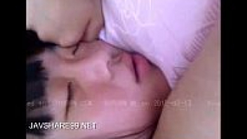 คลิปโป๊เอเชีย18+ ลูกหลับอยู่ พ่อตัวดีเอาควยใหญ่ๆ มาเสียบหีเล็กๆของลูกสาว รูหีฟิตดีจังกระแทกไม่ยั้งใส่เต็มหีซะลูกสาวตื่น - heovl.dog