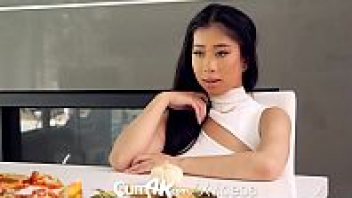 CUM4K ดูหนังxครอบครัว Jade Kush พ่อควยแข็งแต่แม่ไม่ให้เย็ดเลยมาลงที่ลูกสาวเย็ดมันเลยหีสาวๆสวยๆ - heovl.dog