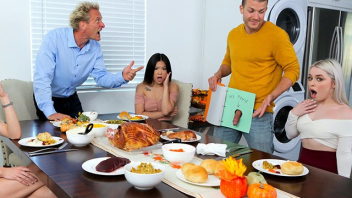 ดูหนังโป๊แนวครอบครัว haley spades, น้องชายคนเล็กโชว์ควยให้ครอบครัวดูว่าควยถอกแล้ว แต่พี่สาวทั้ง2เห็นควยแล้วเงี่ยนหีเลย แอบเข้าห้องไปขย่มควยน้องชายคนแข็งจนสำเร็จความใคร่xxx - heovl.dog