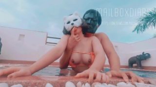 ยืนเย็ดในน้ำ คลิปหลุดทางบ้าน Mailboxdiary เย็ดในน้ำก็ฟินไม่เบา xxx เด้าแรงจนผัวเมื่อย เลยให้เมียขย่มรัวๆ ขึ้นสุดลงสุด จนน้ำกระเพื่อม พร้อมปิดท้ายแตกในปาก