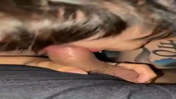 คลิปหลุดน้องมุก itsmukkk สาวสวยสักลายสุดเซ็กซี่เงี่ยนหีxxxx จับผัวโม๊กสดอมควยลึกสุดคอหอยจนหำแข็ง แล้วใช้นมนวดควยต่อด้วยเลียหัวควยอย่างเร่าร้อนจนน้ำว่าวพุ่งกระจายแตกเต็มปาก - heovl.dog