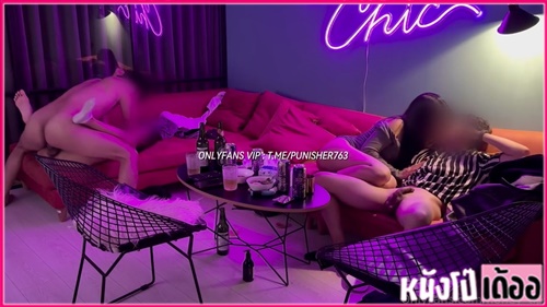 คลิปxxxใหม่ honeytipsy น้องฮันนี่ชวนเพื่อนหนุ่มสาวเย็ดสองคู่พร้อมกัน Onlyfans vk เมาแล้วมีอารมณ์เปิดหีให้หนุ่มเบิร์น แล้วจับอ้าขากระหน่ำเย็ดคาโซฟา กระแทกเย็ดโหนกหีแทบช้ำ เย็ดเร็วแรงเสียวครางลั่นน้ำแตก - heovl.dog