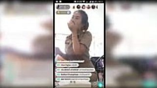 คลิบxxxบีโก้ไลฟ์ คุณครูปราจีนโชว์เสียวเสียงไทย ว่าวอีสานแบบเงี่ยนควย ทั้งอ่อยและยั่วควยคาชุดราชการ ท่านั่ง18+แต่ละรอบหีแทบโผว่