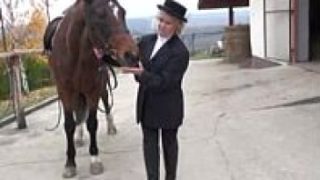 pornxโป๊สาวแก่โรคจิต โชว์พิเรนสุดแปลกอย่างเด็ด ถ่ายหนังเย็ดเสียวกับม้า หีแก่แต่ถึงใจควยม้าเย็ดเข้ารูเธอได้จนมิดไมล์ สุดยอดเรืองเย็ดจริงๆที่คนดูเยอะ