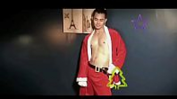 โป๊เกย์ถ่ายนู้ด แก้ผ้าเปิดควยโชว์ตัวในวันคริสต์มาส RO89 แคสติ่งในชุดซานตาคลอสพร้อมชักว่าวให้แฟนคลับดูจนน้ำอสุจิไหลเต็มหัวควย - heovl.dog