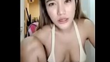 คลิปโป๊ไทยน้องมีนา ครางเสียวเหมือนตอนโดนเย็ด xxx แถมเปิดนมโชว์จุกเด็ดมากน้องมีนา - heovl.dog