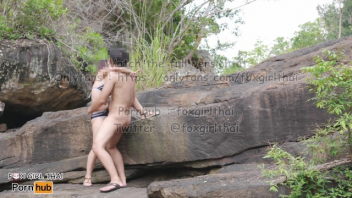 ดูคลิปโป้ไทยแอบถ่าย foxgirlthai พาเมียอุ้มเย็ดท่าลิงอุ้มแตง กลางน้ำตกเย็ดบนนกบินมาดูเต็มเลยxxx - heovl.dog