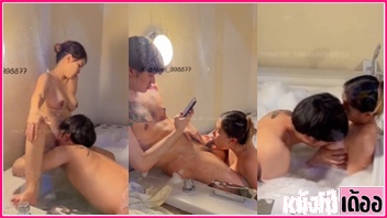 คลิปโป๊โอนรี่แฟน Yutnoey น้องเนย Onlyfans สาวไทยนมใหญ่หุ่นเด็ด XXX มาเย็ดเล่นท่าเสียวในอ่างจากุชชี่ ผลัดกันเล้าโลมอมควยเลียหี แล้วกระหน่ำเย็ดกันไม่พักจนน้ำแตก - heovl.dog